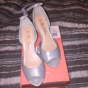 Silver peep toe wedges size 8